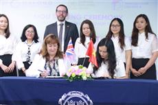 OXFORD UNIVERSITY PRESS - THCS CẦU GIẤY A: KẾT NỐI TRI THỨC, KIẾN TẠO MÔI TRƯỜNG TIẾNG ANH CHUẨN QUỐC TẾ ✨ [English caption below]