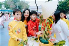 🌸 SẮC HOA TRI ÂN – HỌC SINH TRƯỜNG THCS DỊCH VỌNG RỘN RÀNG HỘI THI CẮM HOA CHÀO MỪNG NGÀY QUỐC TẾ PHỤ NỮ 🌸