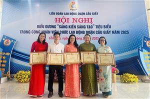 🎉🎉🎉 GIÁO VIÊN TRƯỜNG THCS DỊCH VỌNG ĐẠT DANH HIỆU "SÁNG KIẾN SÁNG TẠO" NĂM 2025 🎉🎉🎉