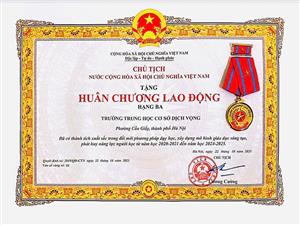 🏅 VINH DỰ LỚN LAO – TRƯỜNG THCS DỊCH VỌNG ĐƯỢC CHỦ TỊCH NƯỚC TẶNG THƯỞNG HUÂN CHƯƠNG LAO ĐỘNG HẠNG BA! 🏅