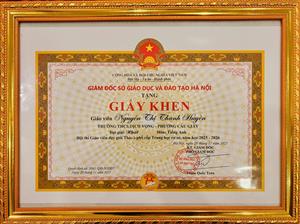 VINH DANH GIÁO VIÊN TRƯỜNG THCS DỊCH VỌNG ĐẠT GIẢI NHẤT MÔN TIẾNG ANH TRONG HỘI THI GIÁO VIÊN DẠY GIỎI THÀNH PHỐ CẤP THCS NĂM HỌC 2025 - 2026